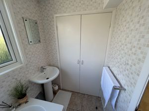 Photo 33- click for photo gallery